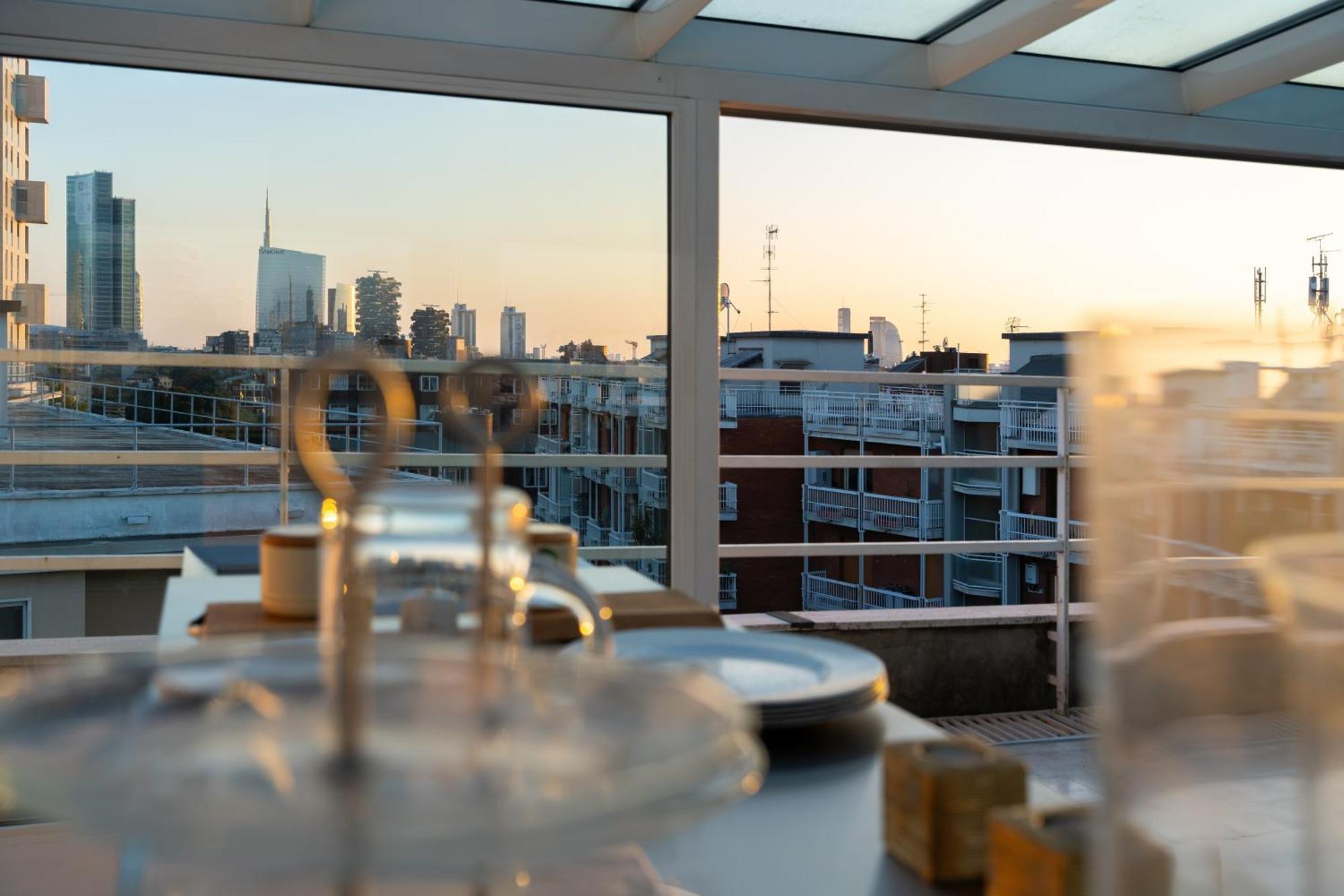 Апартаменти Luxury Penthouse With Stunning View And Hammam Мілан Екстер'єр фото